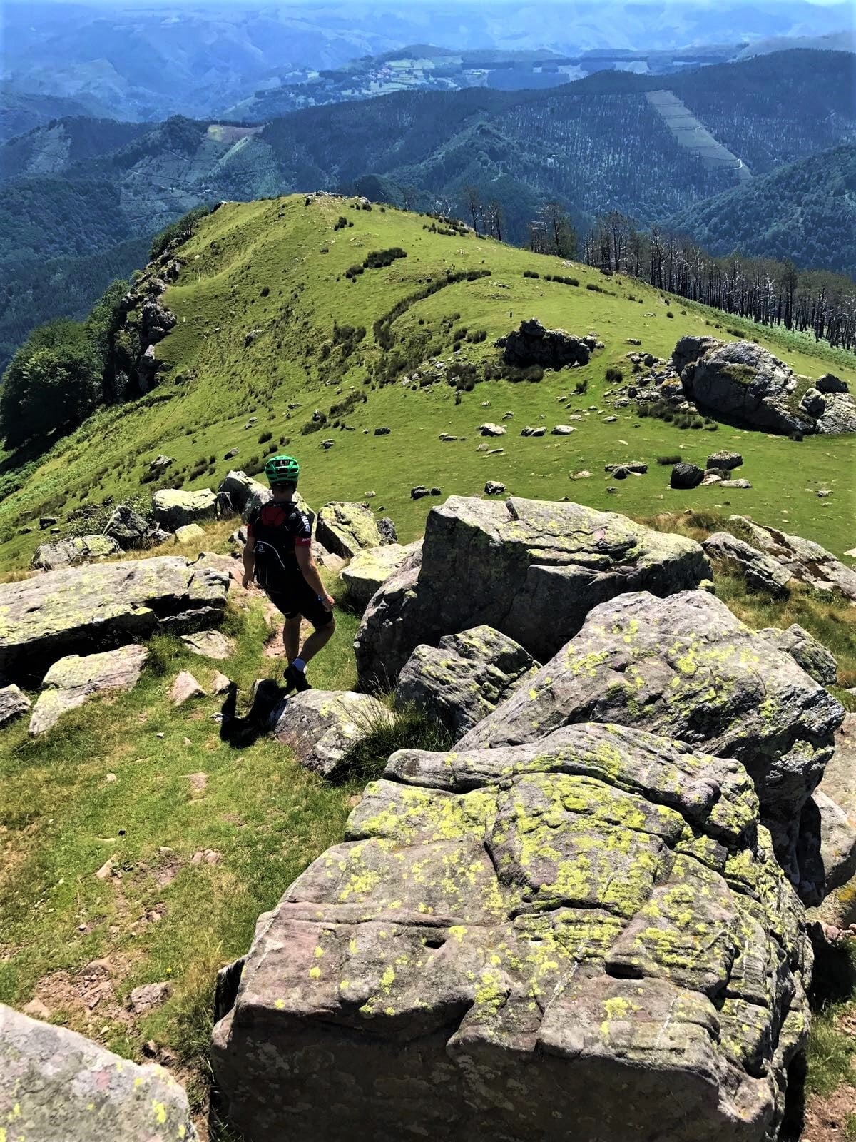 San Sebastian Hiking Tour