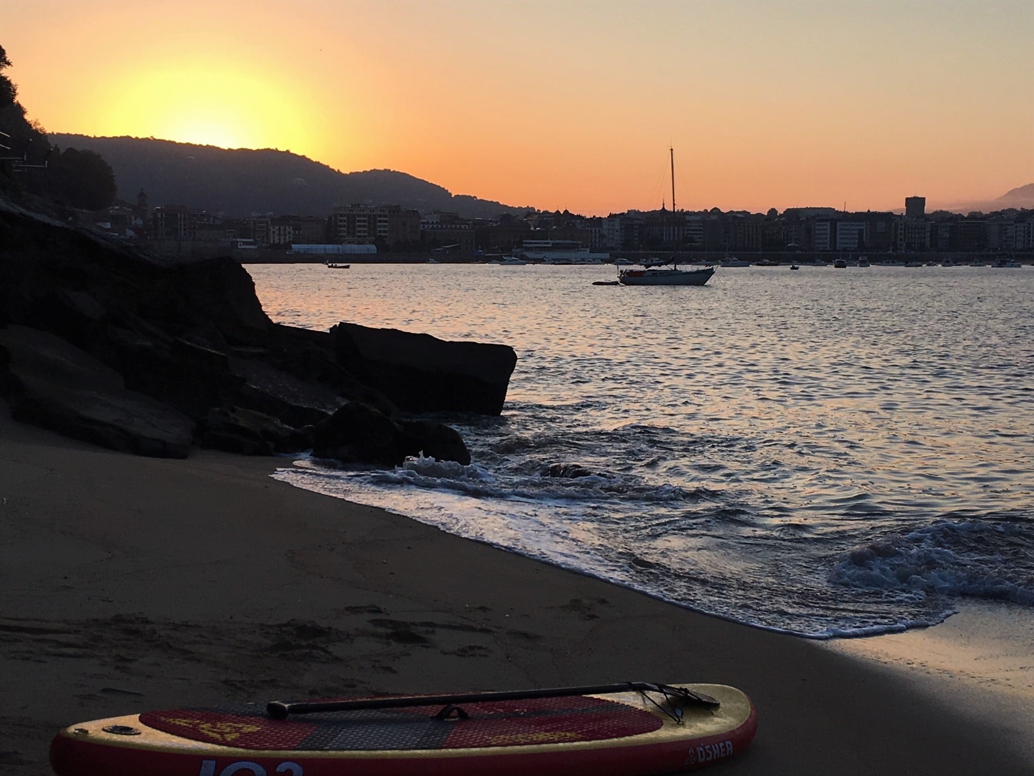 San Sebastian sunrise sup tour