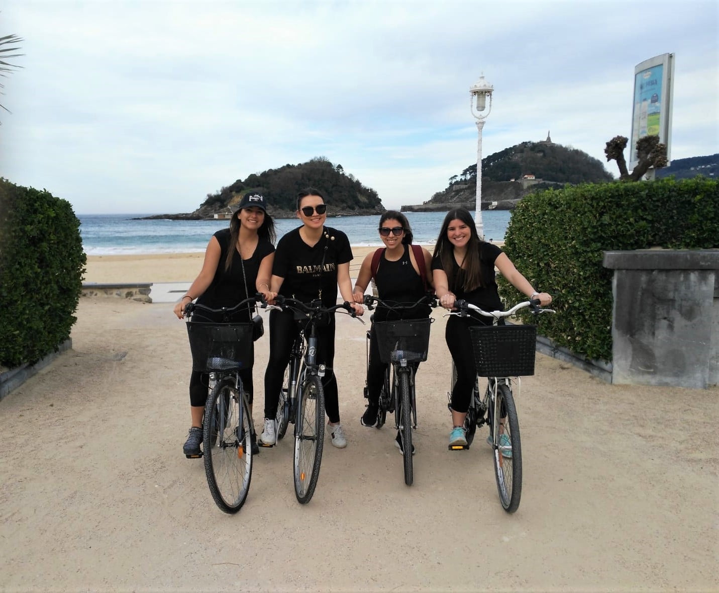 San Sebastian best bike tour friends
